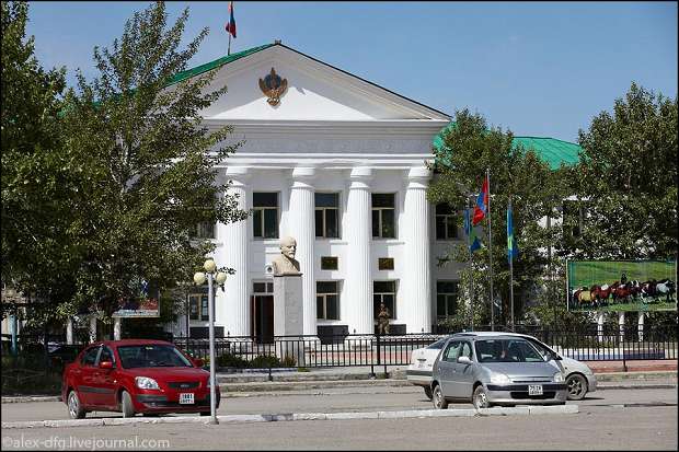 Монголия 2010. ЧАСТЬ2. Котловина Больших озер. Монгольский Алтай