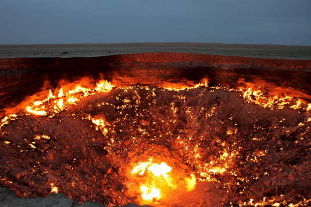 Газовый кратер Дарваз. Туркменистан
