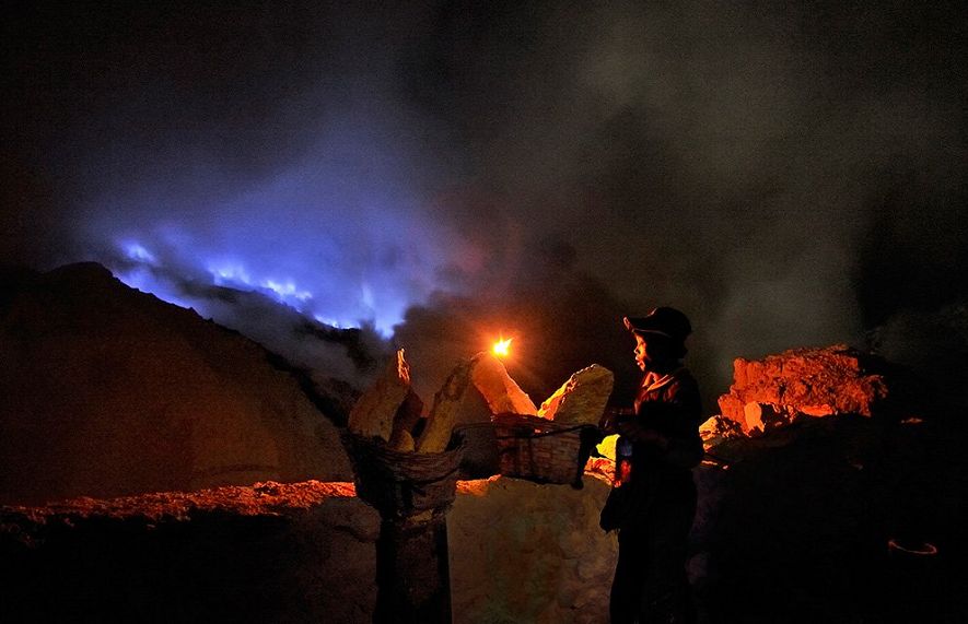 Захватывающие снимки вулкана Kawaha Ijen